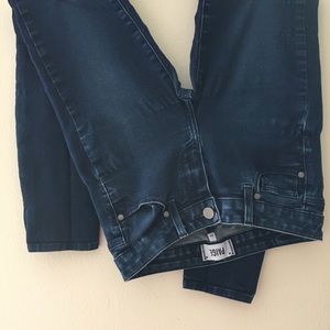 Paige Verdugo Ankle Jeans